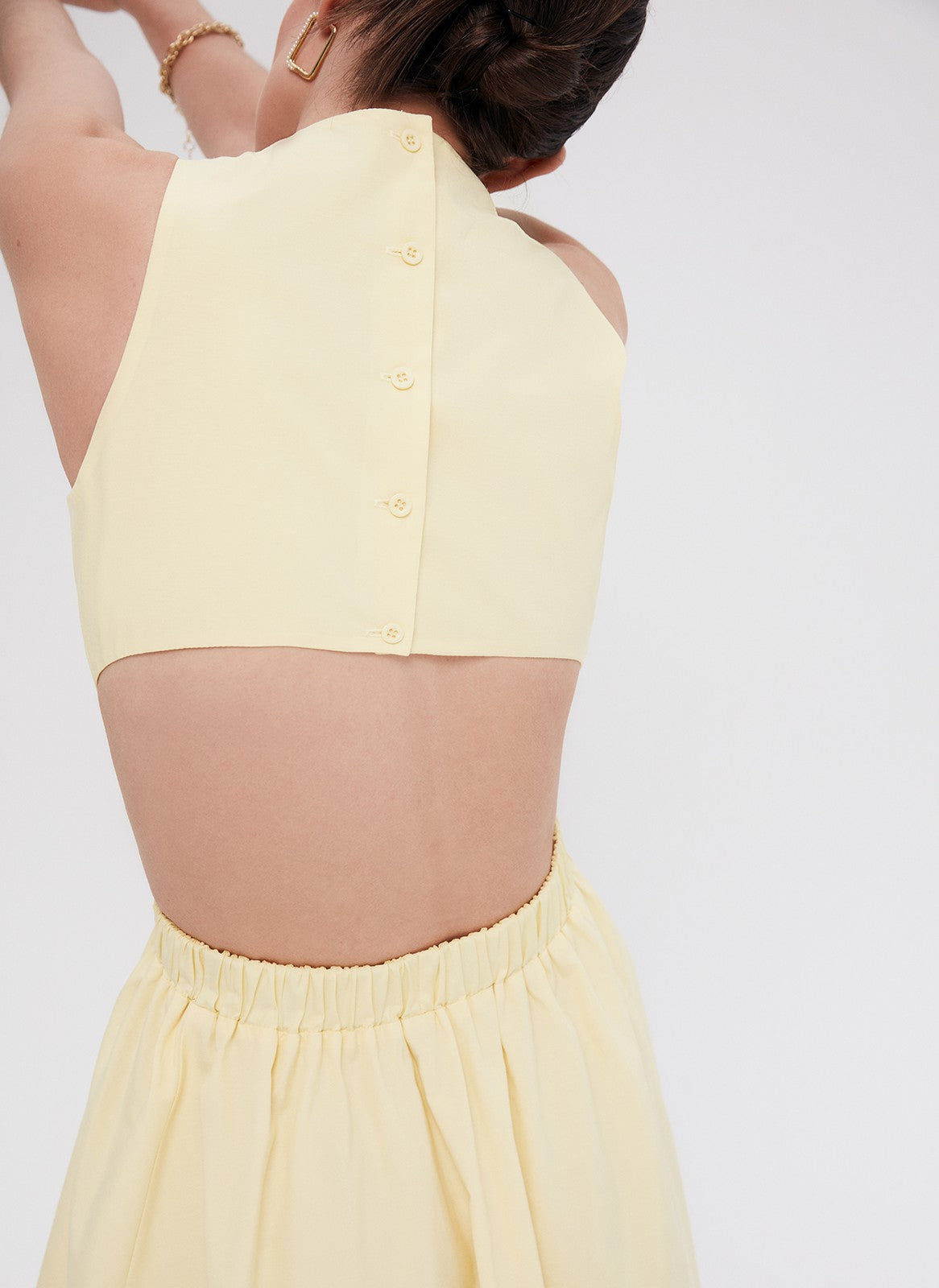 ๐๐๐ฅ๐ฅ๐จ๐ฐ ๐๐ฎ๐ญ-๐๐ฎ๐ญ ๐๐๐ฑ๐ข ๐๐ซ๐๐ฌ๐ฌ