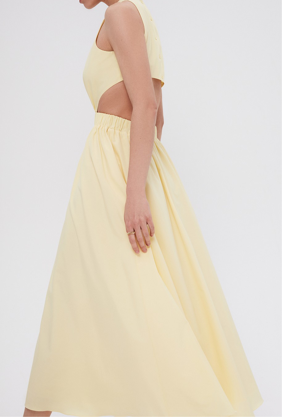 ๐๐๐ฅ๐ฅ๐จ๐ฐ ๐๐ฎ๐ญ-๐๐ฎ๐ญ ๐๐๐ฑ๐ข ๐๐ซ๐๐ฌ๐ฌ