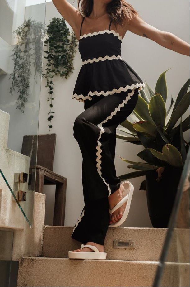 ππ¨π₯π₯π²π¦π¨π¨π€ ππ’ππ€π«πππ€ ππ«π’π¦ ππ₯πππ€ ππ¨-π¨π«π πππ